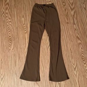 Brown ribbed flared leggings